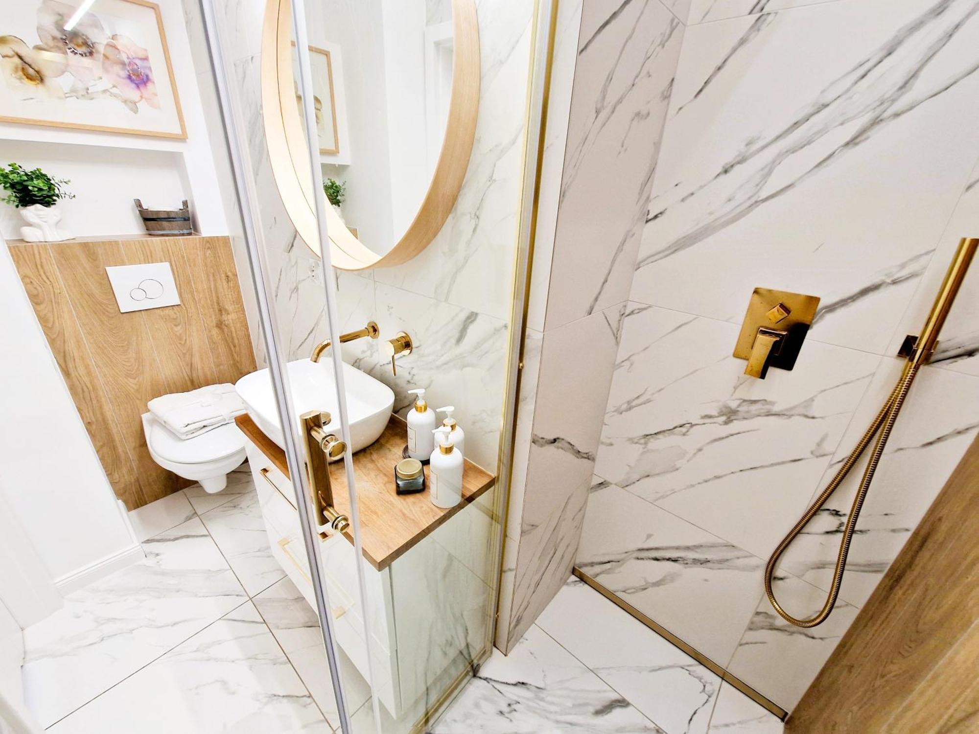 J&W Apartments Grojecka Glam Flat Varşovia Exterior foto